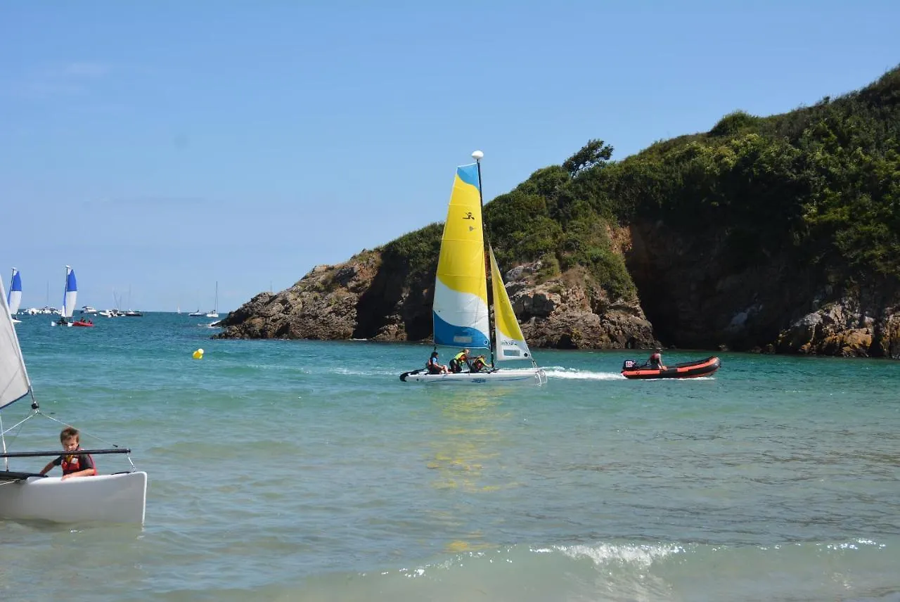 Le Braz Saint Lunaire 아파트 상 루네어
